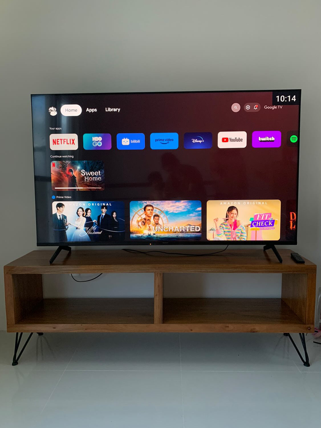 EMMA TV RACK