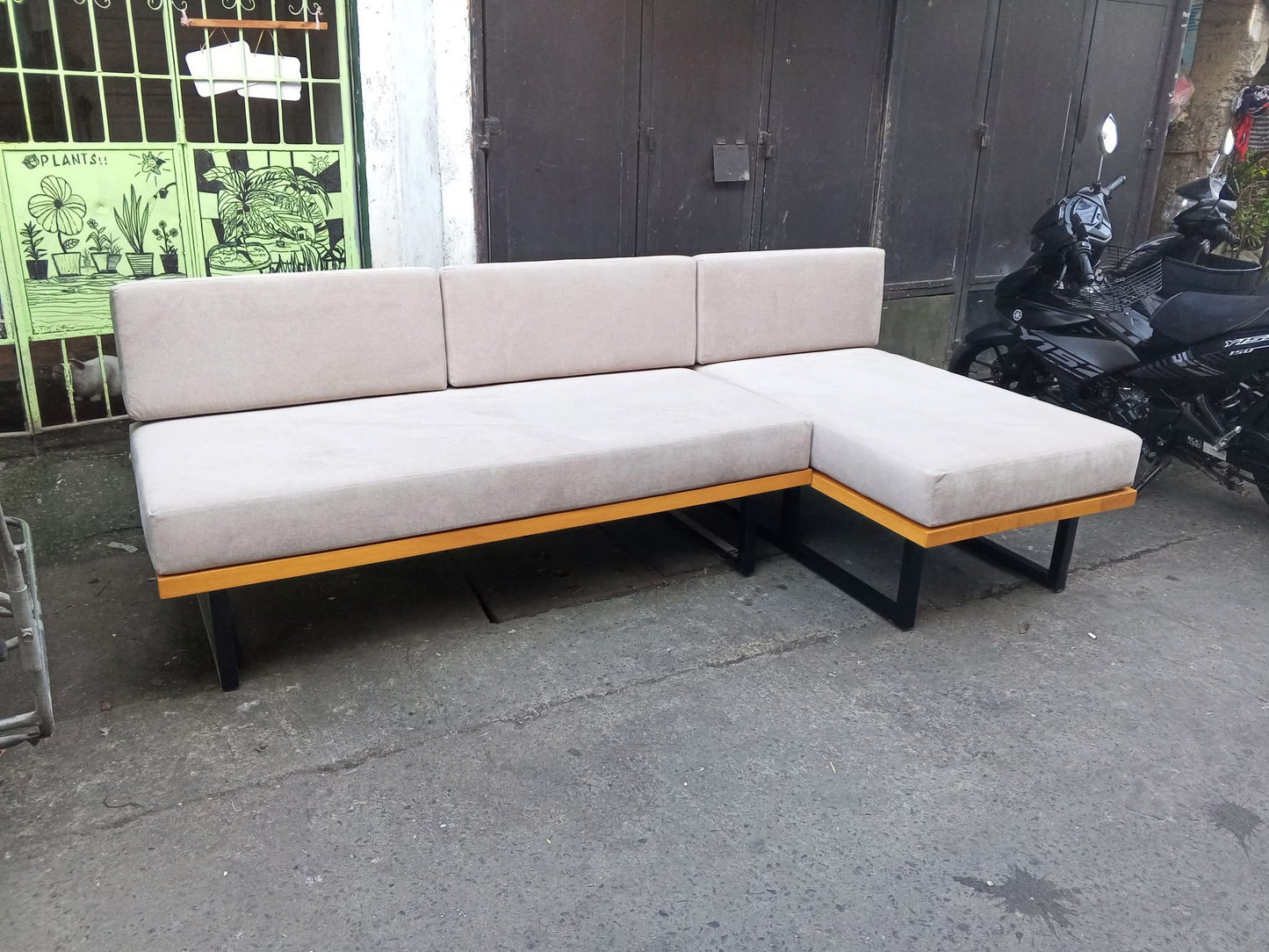 MARIE INDUSTIAL L-SHAPED SOFA