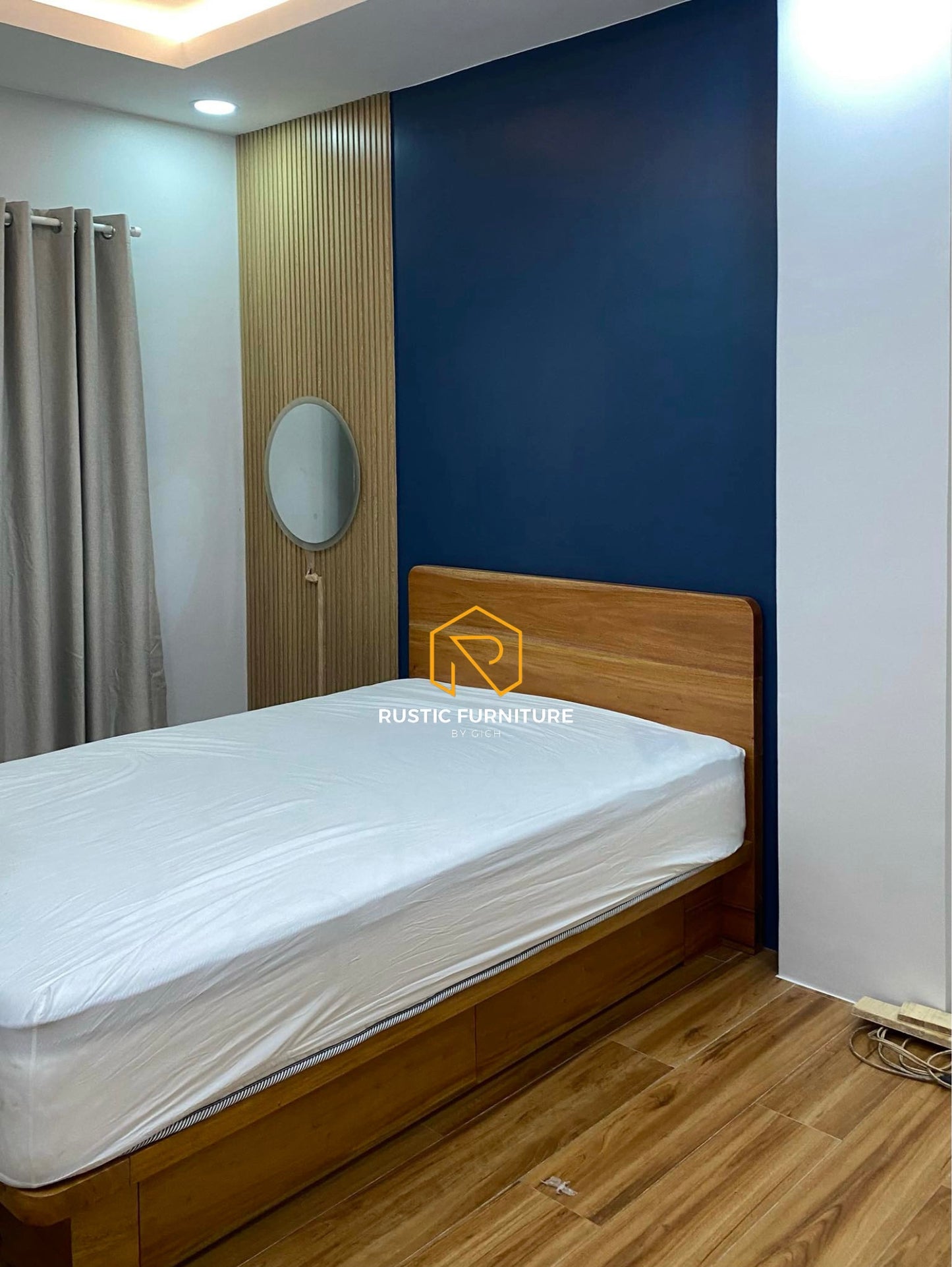 SOLID FLOATING BED WITH 4 DRAWERS